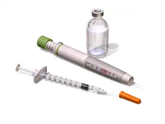 Insulin pen and syringe.